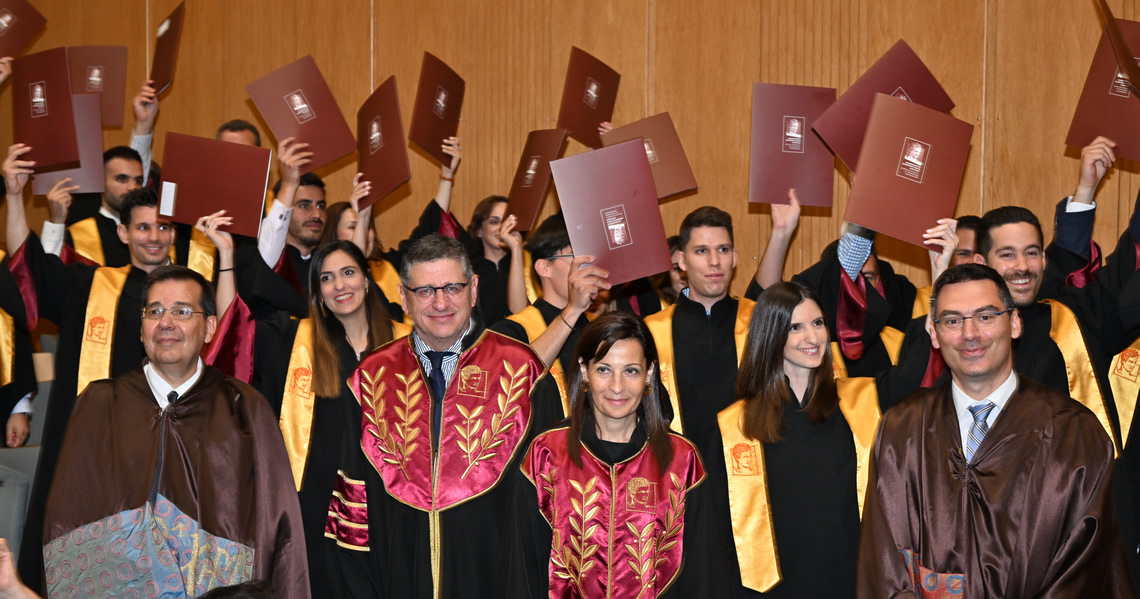 Τελετή Ορκωμοσίας και Απονομής Μεταπτυχιακών Διπλωμάτων των αποφοίτων του Athens MBA (2018-20 & 2019-2021) 
